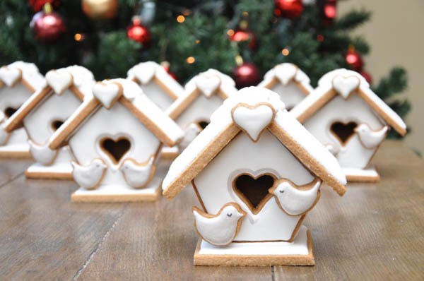 Gingerbread Birdhouse